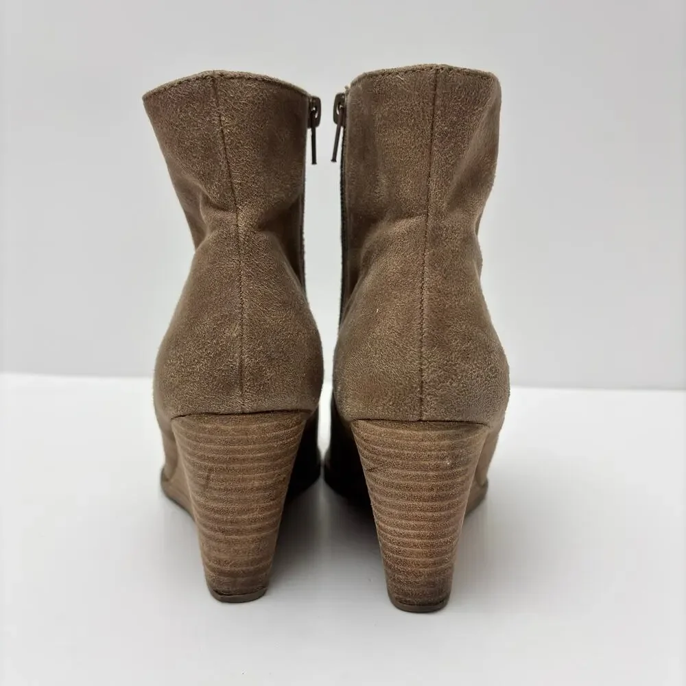 Dolce Vita Rupart Wedge Square Toe Ankle Bootie Truffle Tan Suede Women's Size 7